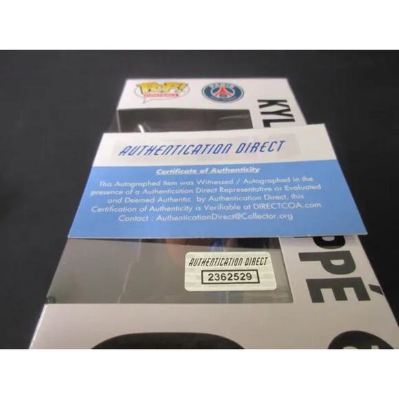 Kylian Mbappe Signed Funko Pop Direct COA Paris Saint Germain 🔥 - Picture 2 of 2